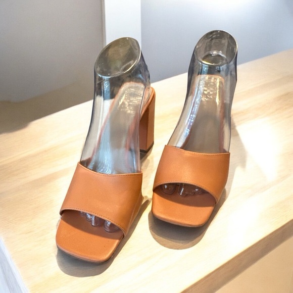 Vince Camuto Block Heel Slide Sandals | Size 8M | Cantaloupe Orange | New - Picture 5 of 9